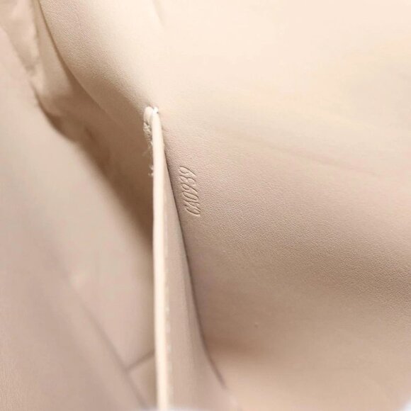 LOUIS VUITTON Monogram Vernis Thompson Street Bag Beige - Picture 13 of 15